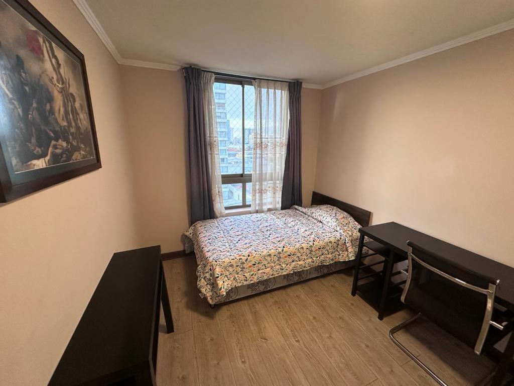 Depto 63, Edificio Amsterdam Apartamento
